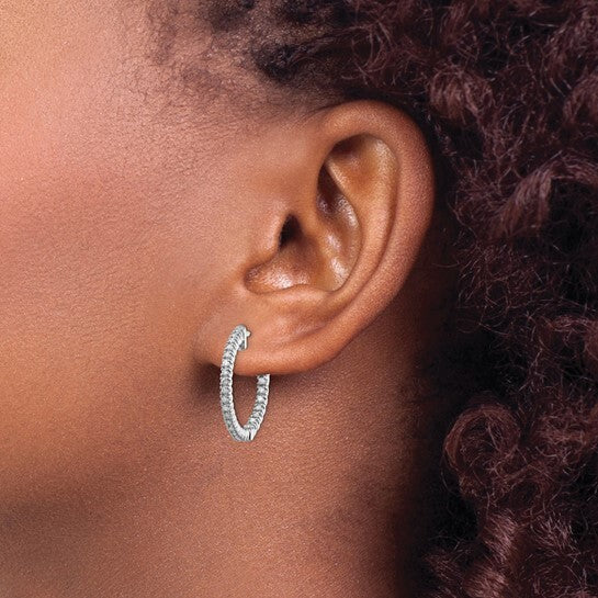 14k Oro Spotlight Lab Grown Diamond VS Round Hoop Earrings